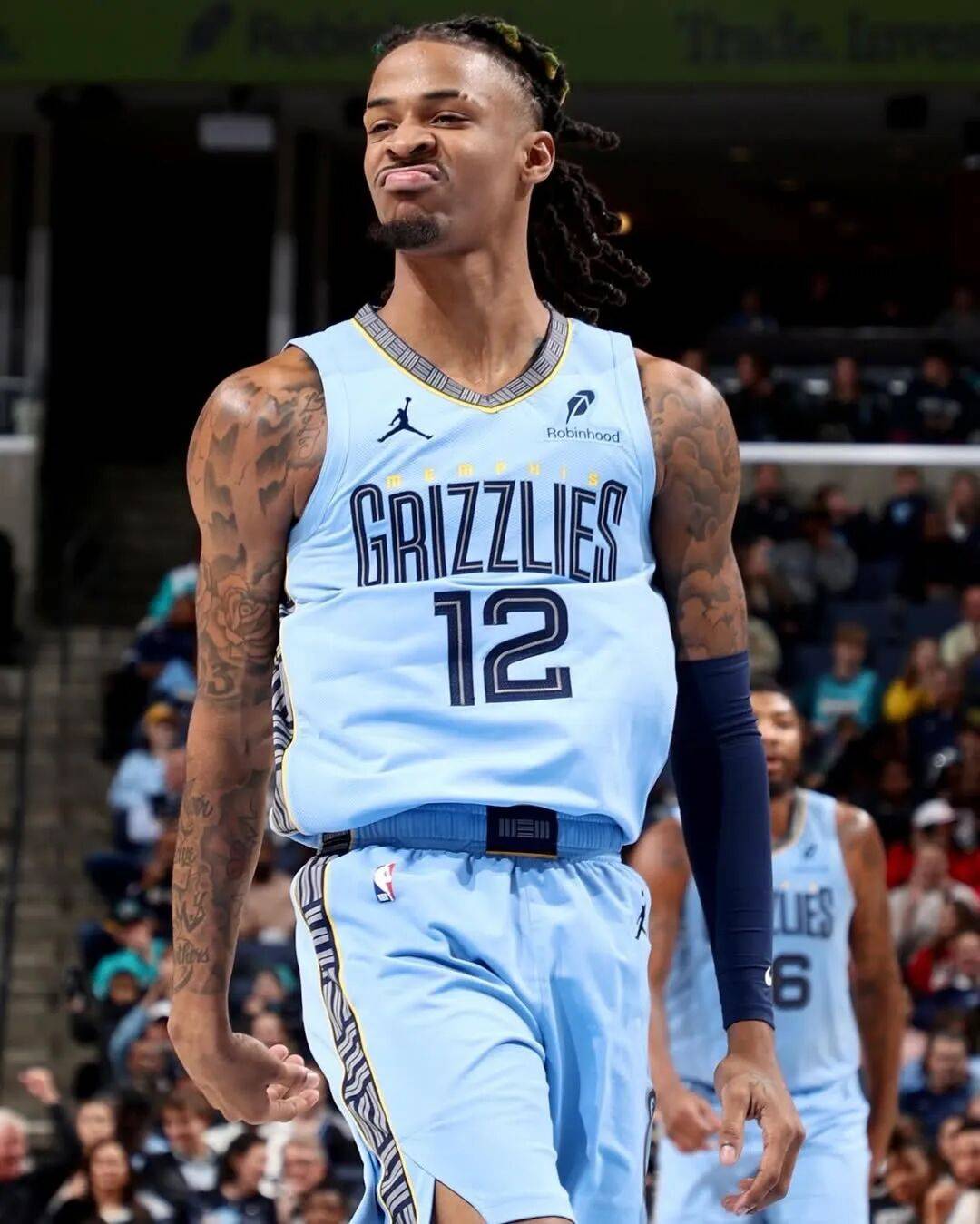 休赛期最惨球队，三大内线全部倒下