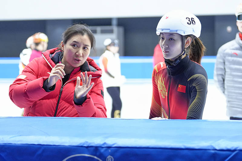 中国短道速滑队即将出征米兰，为国争光是不变目标